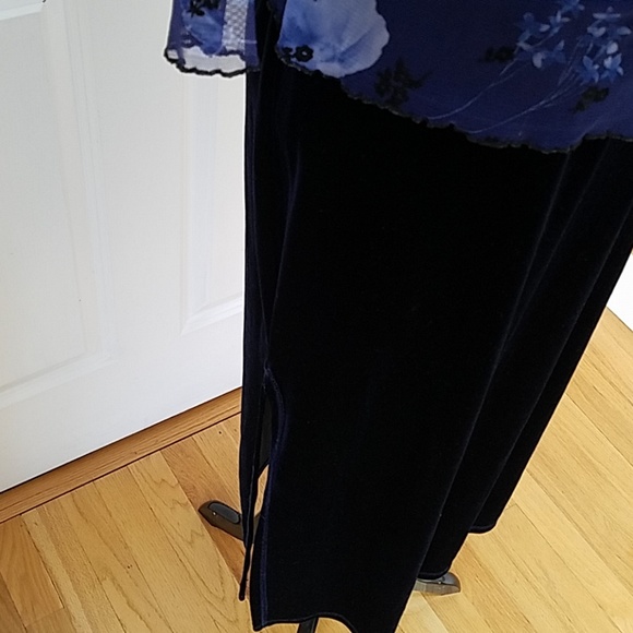 Blue three piece floral recital outfit. Girls L - Picture 4 of 5